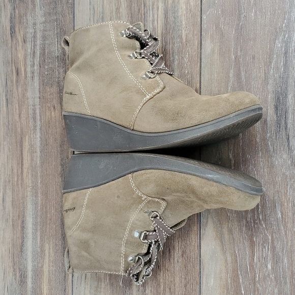 Eddie Bauer Women Suede Wedge Booties Shoes sz 8.5 - Picture 7 of 15